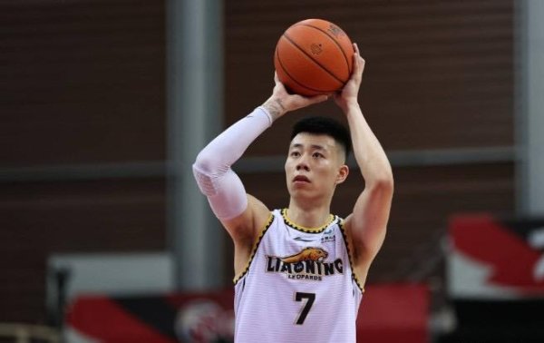 赢金配资 辽媒：张镇麟将接受手术或长期缺席训练和比赛，辽宁队眼下重点工作全力续约赵继伟